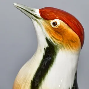 Коллекционная Фарфоровая статуэтка «Птица - Пёстрый Дятел», Карл Энс / Karl Ens, Германия.