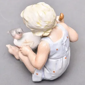 Коллекционная Фарфоровая статуэтка «Завтрак вдвоем. Девочка и птица», ROSENTHAL Германия - 1938 год. 