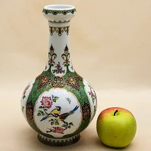 Коллекционная Ваза из серии «Манчжурия» KAISER Германия Н-28см.