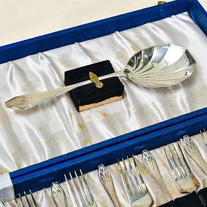 Винтажный Набор Столовых приборов для Десерта. SHEFFIELD, Англия 60 -е годы ХХ века.