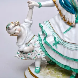 Редкость! Коллекционная Фарфоровая статуэтка «Мама и дети. На прогулке», Karl Ens Германия.