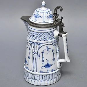 Антикварный Фарфоровый кувшин для пива, Bremer & Liebmann Германия, конец XIX - начало ХХ веков.