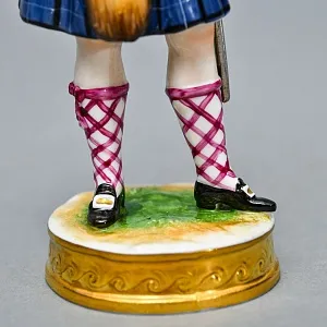 Редкая!!! Фарфоровая Cтатуэтка «Солдаты Британской Армии. 92-й пехотный полк», RUDOLF KAMMER Германия. 