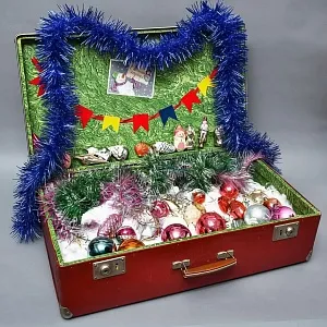 Советские Новогодние Ёлочные игрушки «Бабушкин Чемодан» - 65 штук.  СССР.