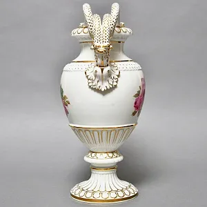 Редкость! Большая Фарфоровая ваза «Розовый куст», MEISSEN / МЕЙСЕН Германия, начало ХХ века.