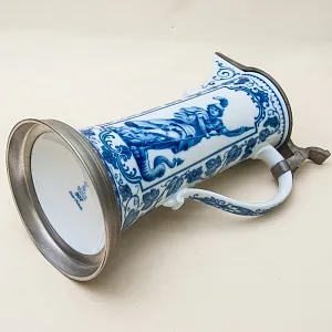 Оригинальный Фарфоровый Кувшин с крышкой «Легенда о Святом Георгии» -1 литр, KAISER Германия.