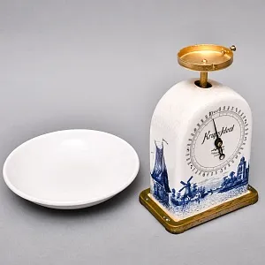 Редкость! Антикварные Кухонные Весы в Фарфоровом корпусе KRUPS IDEAL, Германия -1915 год.