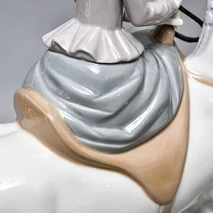 Коллекционная Фарфоровая статуэтка «Прекрасная наездница», Lladro Испания, 1984 - 1989 годы.