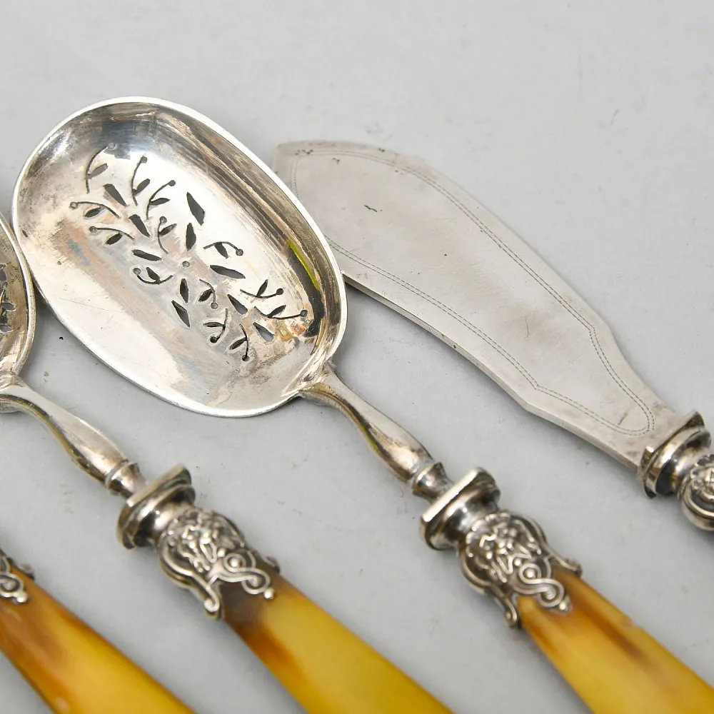 Винтажный Набор для Закусок - 4 предмета, Франция - первая половина ХХ века.