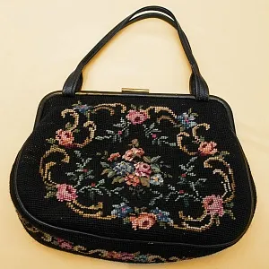Винтажная Дамская Сумка из Тёмного Гобелена Западной Германии 60 -е годы ХХ века.