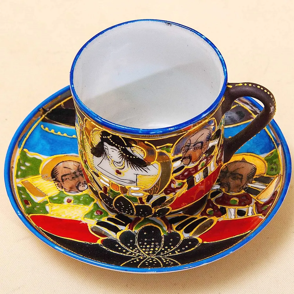 Антикварный Чайный фарфоровый сервиз в стиле Satsuma, Япония, FUTAJI, первая половина ХХ века.