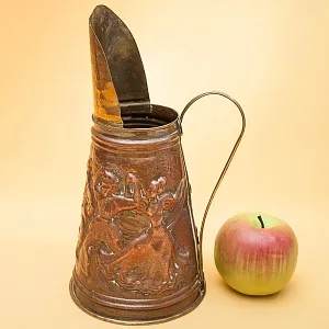 Небольшой Медно - Латунный Зольник «Дама с кавалером. Танцы», Бельгия середина ХХ века.