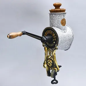 Большая Антикварная Ручная Механическая Тёрка для сыра, IDA Германия -1935 год.