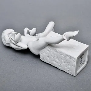 Коллекционная Фарфоровая статуэтка «Девушка, Знак Зодиака - Весы», Royal Copenhagen Дания.