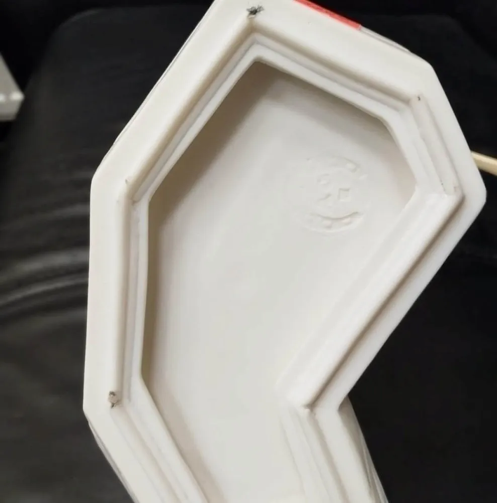 Коллекционная Авторская Статуэтка «Хоккеист СССР – Александр Якушев №15», фарфор, Россия.