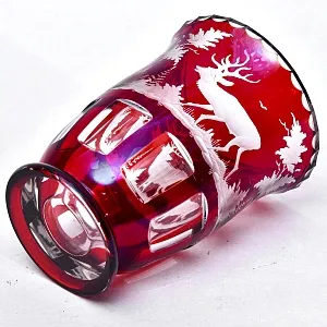 Винтажная Ваза «Охота» Рубиновый Хрусталь, Egermann, Богемия, Чехия, середина ХХ века.