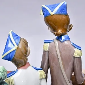 Редкость! Коллекционная Фарфоровая статуэтка «Маркитантка и Барабанщик», Lladro Испания.