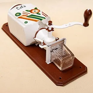 Старинная Настенная Ручная Механическая Кофемолка «IDEAL» Бельгия.