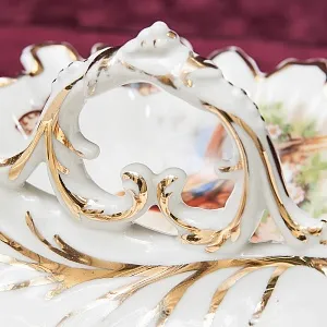 Сервировочная Фарфоровая Менажница  «ПТИЦЫ И БАБОЧКИ», Франция - середина ХХ века.