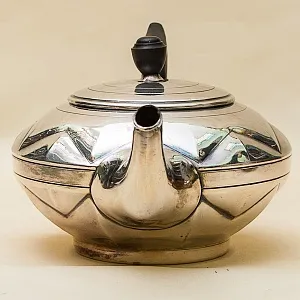 Набор для подачи Чая, АРТ ДЕКО, Silverplate William Hutton&Sons Англия, начало ХХ века.