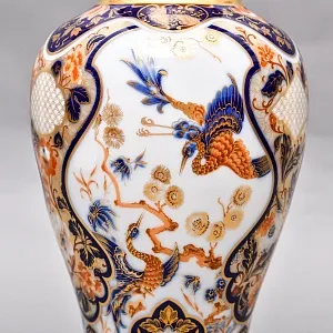 Коллекционные Парные Вазы на подставках из серии «Yokohama» H - 38 см., Фарфор KAISER, Германия.