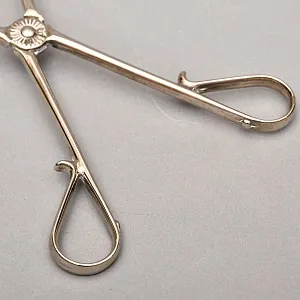 Сервировочные Щипцы для салата, Металл Silverplate, Англия - середина ХХ века.