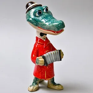 Авторская Коллекционная Фарфоровая Статуэтка «Крокодил Гена», Россия.