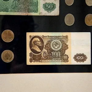 Настенное Коллекционное Панно - Картина «Советские монеты и Банкноты», СССР.