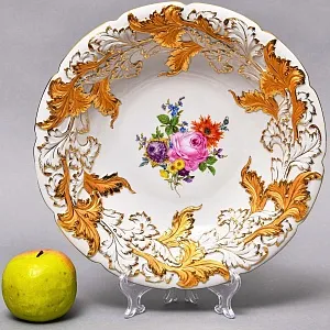 Коллекционное Фарфоровое Блюдо «Букет с розой», MEISSEN Германия, первая половина ХХ века. 