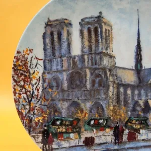  Коллекционная Тарелка «Париж - Собор Парижской Богоматери» Фарфор, Лимож, Limoges, Франция.