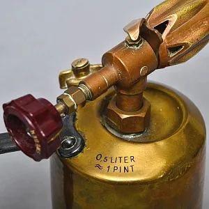 Винтажная Бензиновая Горелка - Паяльная Латунная Лампа, Швеция середина ХХ века. 
