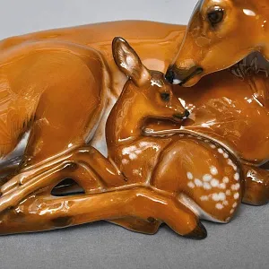 Коллекционная Фарфоровая статуэтка «Олениха и олененок », ROSENTHAL Германия, середина ХХ века. 