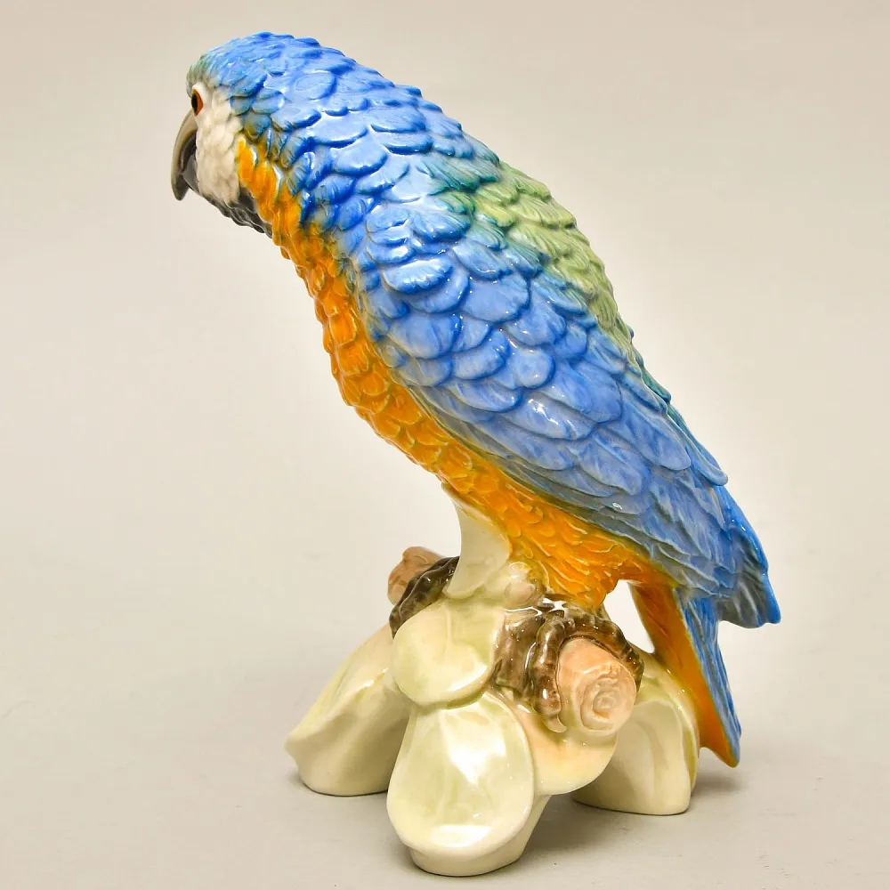 Коллекционная Фарфоровая статуэтка «ПТИЦА - ПОПУГАЙ», Goebel Германия, 1964 - 1972 годы.