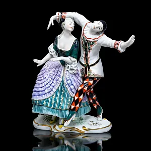 Антикварная Авторская статуэтка «ПЬЕРО И КОЛОМБИНА», Фарфор Karl Ens, Германия.