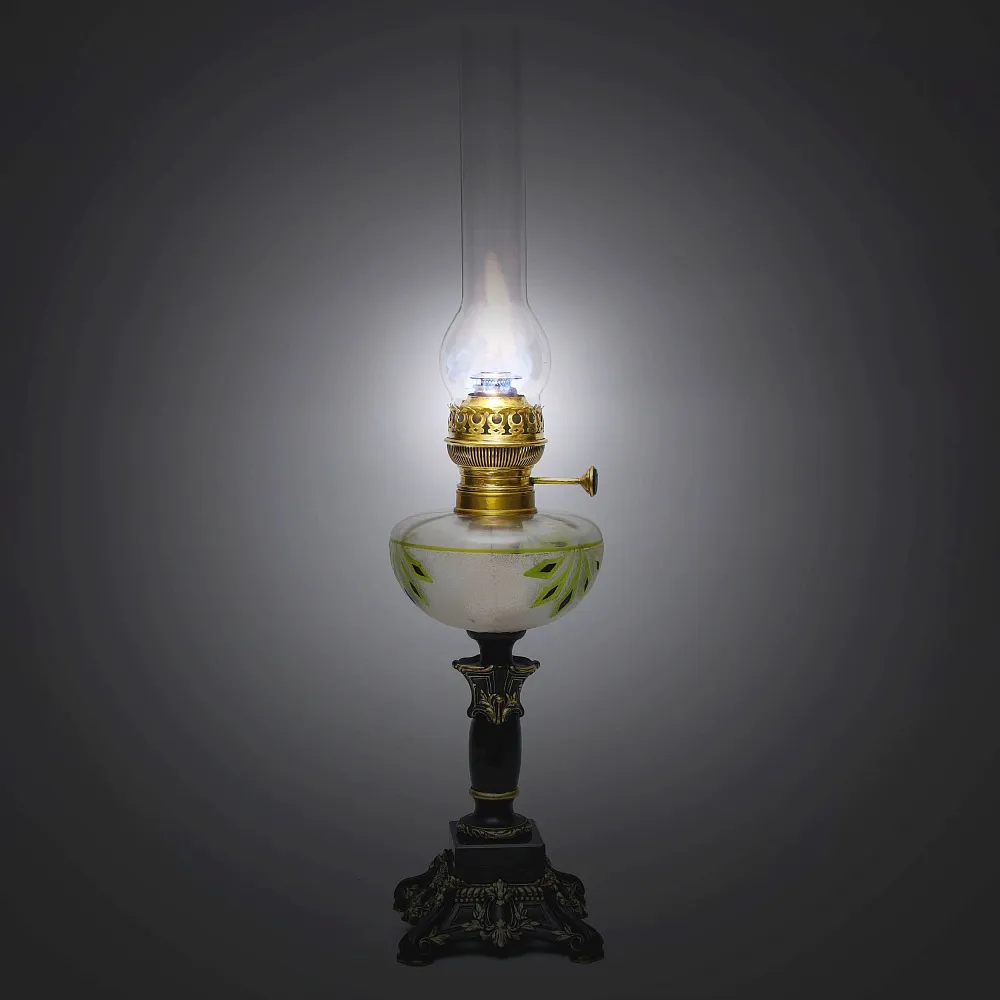 Старинная Керосиновая Лампа Hugo Schneider, Leipzig, Германия -1924 год.