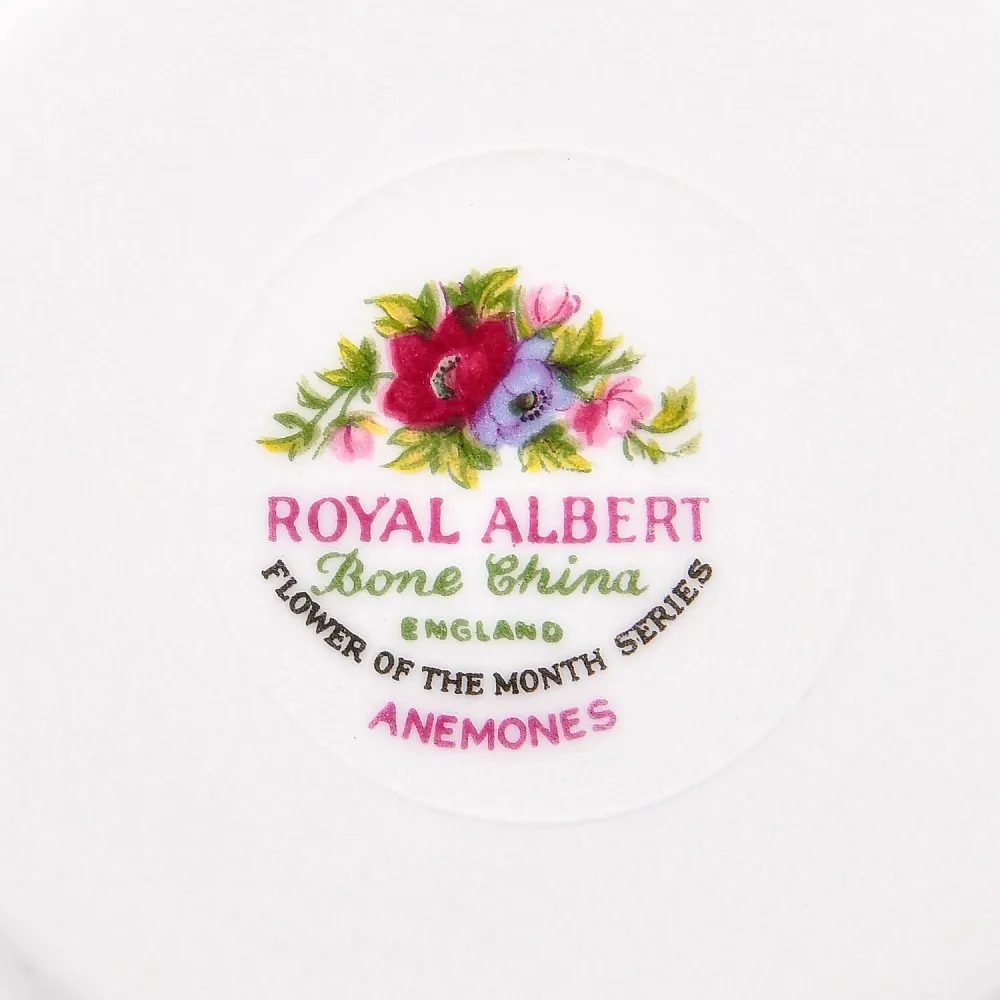 Коллекционная Фарфоровая Чайная пара «Букет анемонов», ROYAL ALBERT Англия.