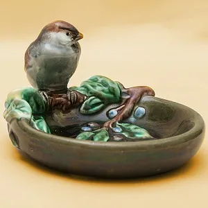 Редкость! Фаянсовая Пепельница - Мелочёвница - Статуэтка «Воробей» СССР ЗиК Конаково - 1959 год. 