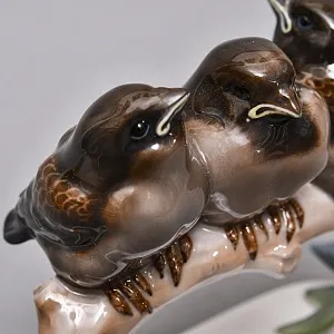 Коллекционная Фарфоровая статуэтка «Птицы. Три птенца на ветке», ROSENTHAL Германия, 50-е гг.