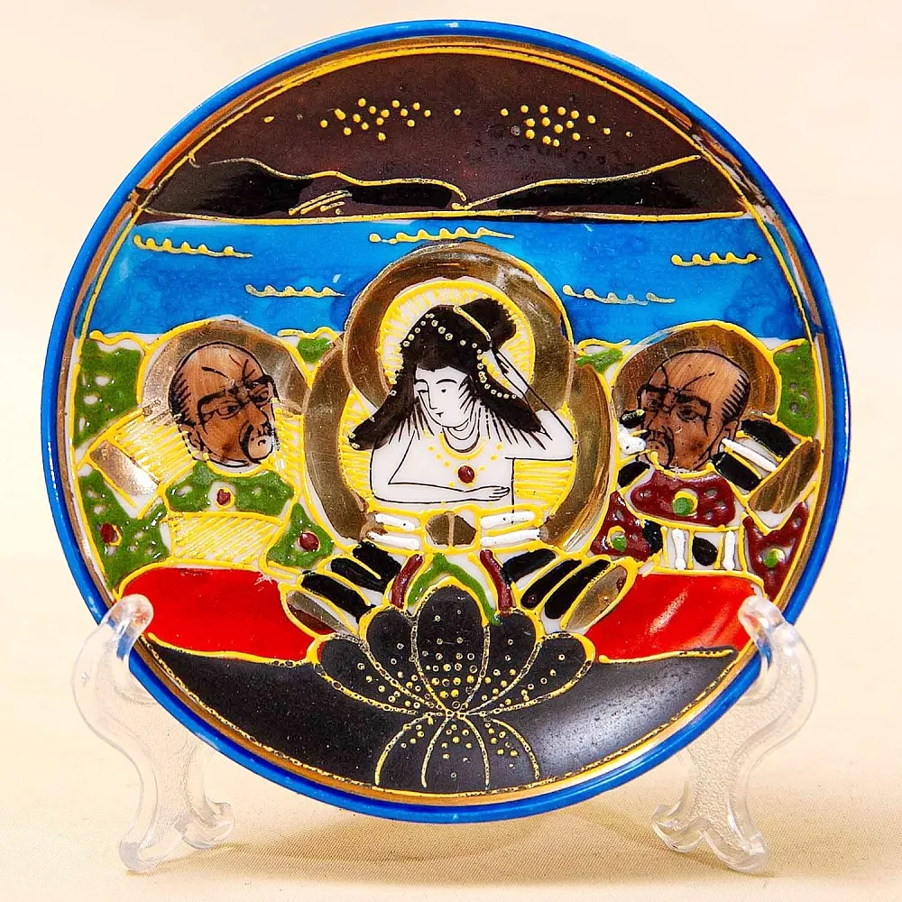 Антикварный Чайный фарфоровый сервиз в стиле Satsuma, Япония, FUTAJI, первая половина ХХ века.