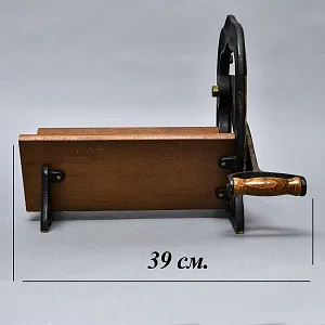 Старинная Чугунная Ручная Хлеборезка - Слайсер - Нож, ANGELA Германия.