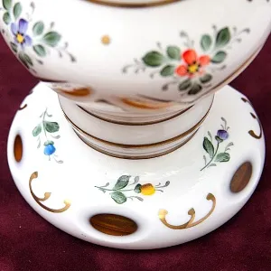 Ваза «Цветочная Нежность» Стекло Эмалевая роспись, LAUSITZER GLASWERKE Германия - 50-70е гг.