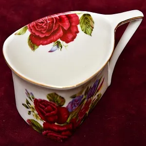 Коллекционная Фарфоровая Чайно - Кофейная пара «РОЗЫ», Limoges Франция.