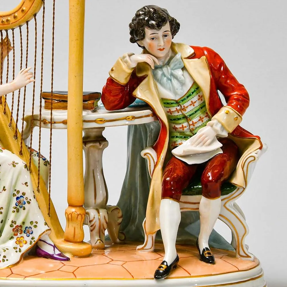 Антикварная Статуэтка «Арфистка и Кавалер - Репетиция», фарфор Scheibe - Alsbach, Германия.