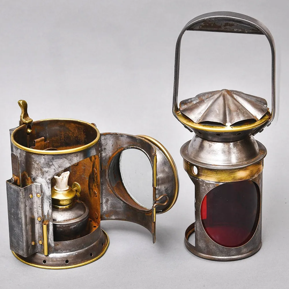 Редкость! Старинный Сигнальный Керосиновый Фонарь, C.EASTCATE & SON Ltd Англия -1944 год.