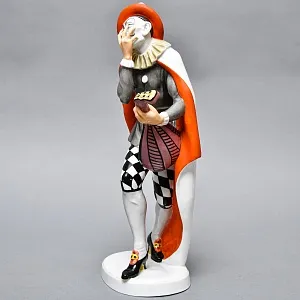 Антикварная Фарфоровая скульптура «Паяц с мандолиной», ROSENTHAL Германия - 1922 год.