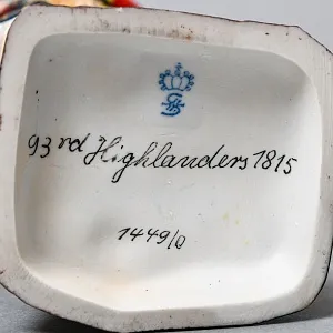 Коллекционная Фарфоровая статуэтка «Солдаты Британской армии. 93-й пехотный полк», SITZENDORF Германия.