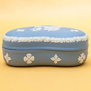 Шкатулка - Бонбоньерка «Атлантида» фарфор ВЕДЖВУД, WEDGWOOD, Англия -1977 год.