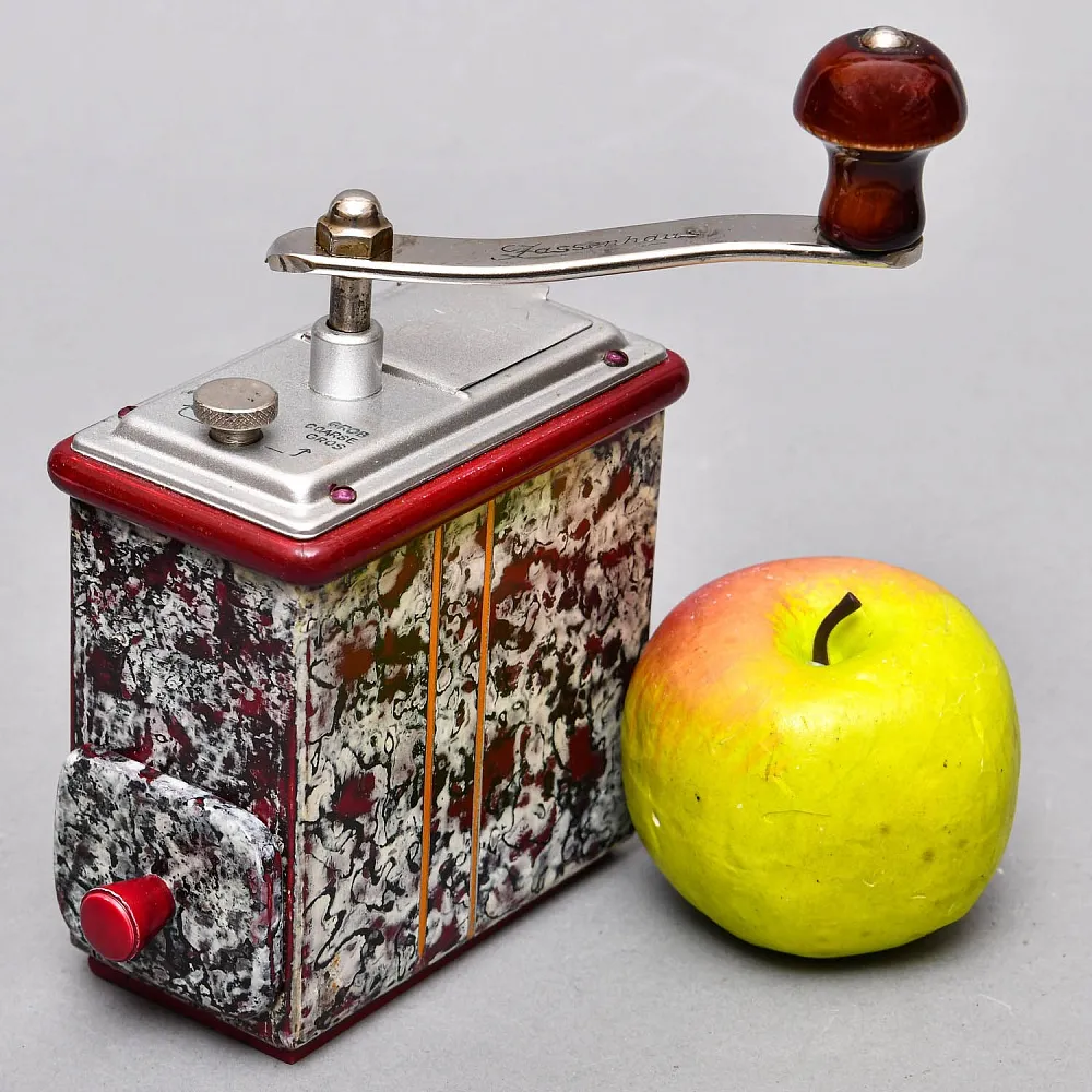 Винтажная Узкая Ручная Механическая Кофемолка «Мокка» Zassenhaus Германия.