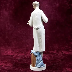 Редкая! Коллекционная Фарфоровая статуэтка «Ветеринар» Lladro, Испания - 1972 год.