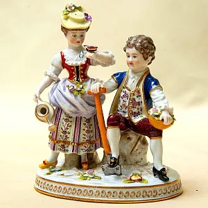 Редкость! Антикварная Фарфоровая Статуэтка «МАЛЕНЬКИЕ САДОВНИКИ», Frankenthal Германия 1762 - 1770 годы.